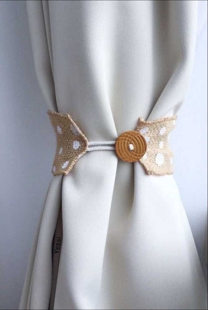 Polka-Dot Burlap Button Tieback