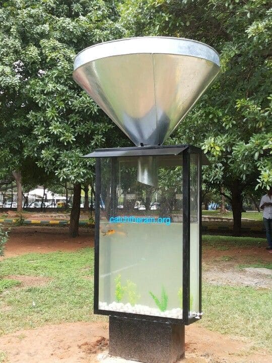 Rainwater Display Tank with Funnel Collector