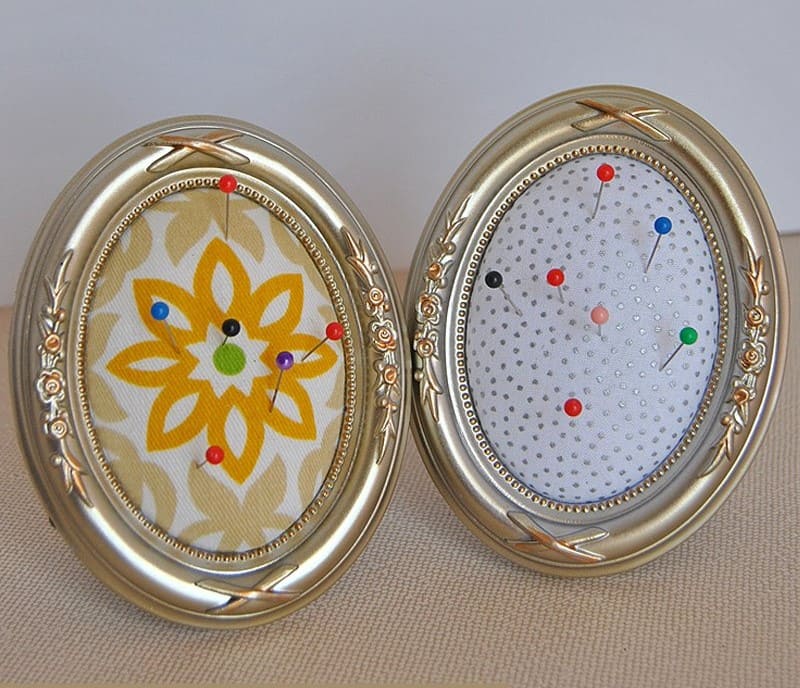 Repurposed Pin Cushion Picture Frame