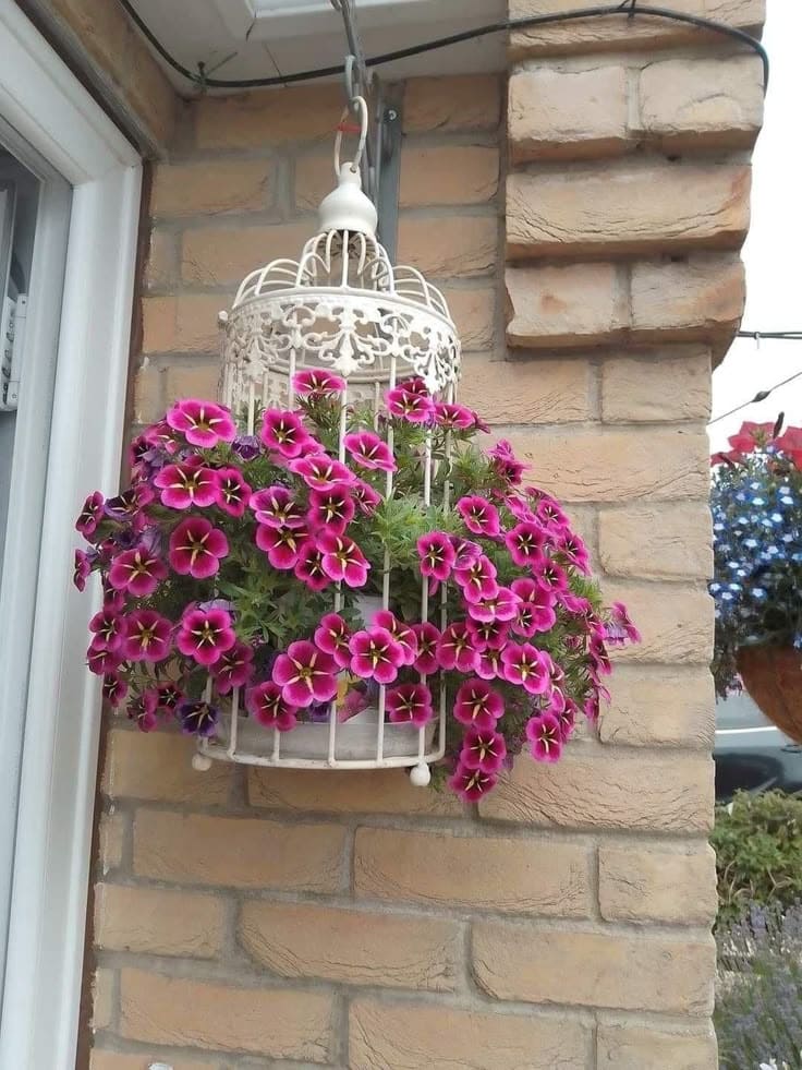 Romantic Birdcage Flower Hanger