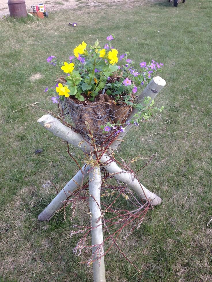 Rustic Log Tripod Flower Stand