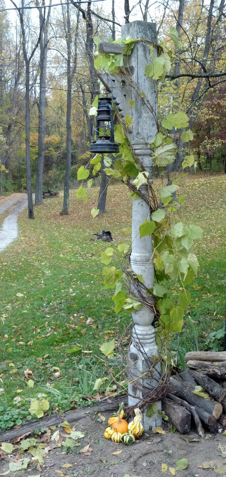 Rustic Porch Post Lantern Decor