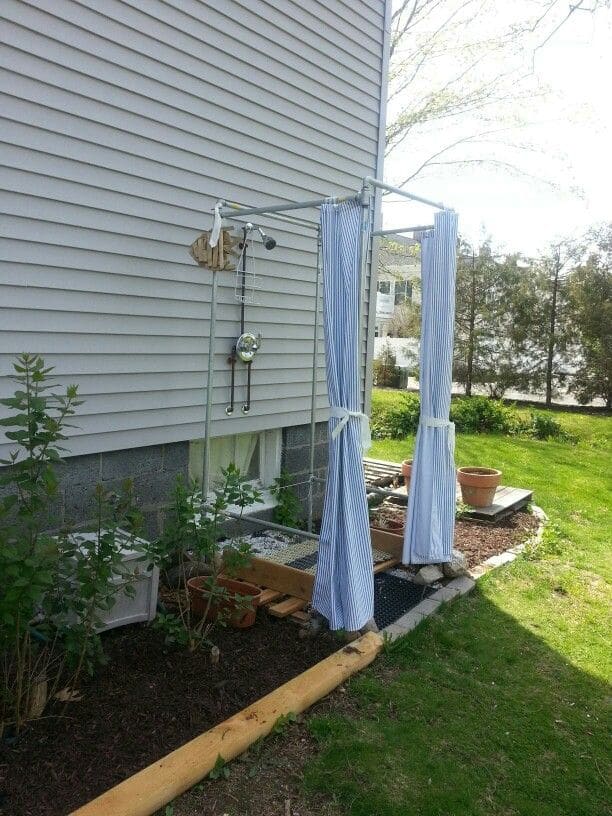 Simple Freestanding Garden Shower
