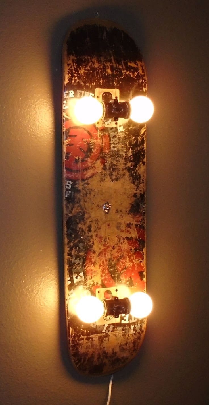 Skateboard Wall Lamp