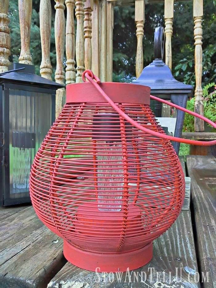 Solar-Powered Wire Lantern Glow