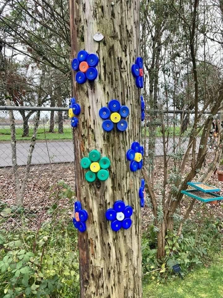 Tree Trunk Bloomers
