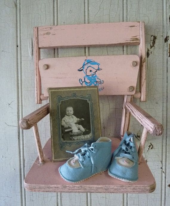 Vintage Memory Chair Display