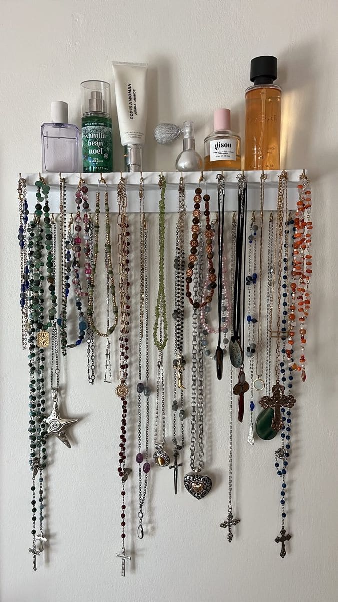 Wall Shelf Necklace Organizer