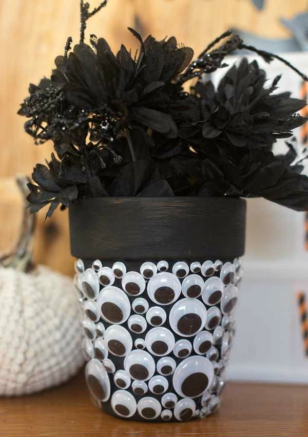 All Eyes on Boo Planter