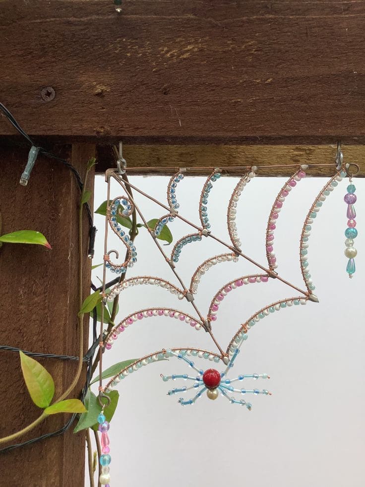 22 Beaded Halloween Crafts That Are Almost Too Cute to Be Creepy