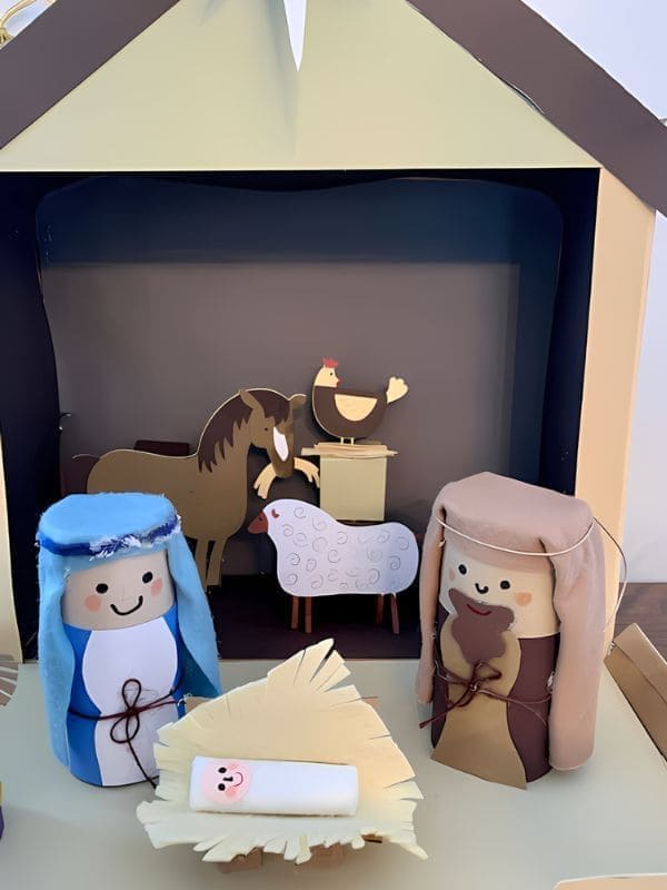 Cardboard Tube Nativity Scene for Kids