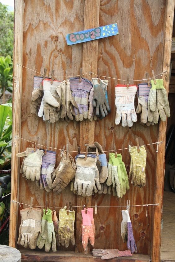 Clothespin Glove Drying Station