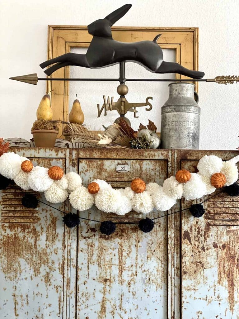 Cozy Pom-Pom and Pumpkin Garland