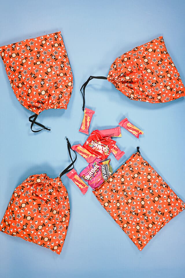 Easy Halloween Drawstring Treat Bags