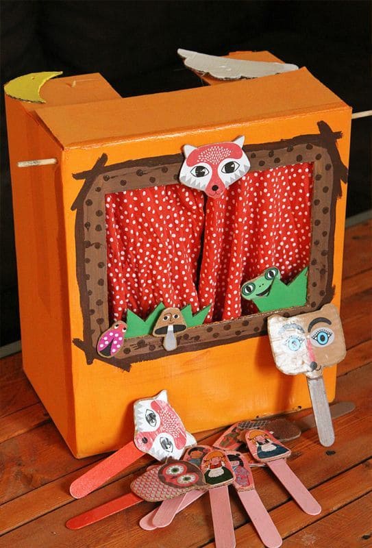 Forest Animal Puppet Theater with Handheld Character Sticks