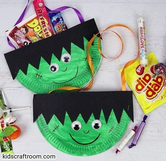 Frankenstein Paper Plate Treat Bags