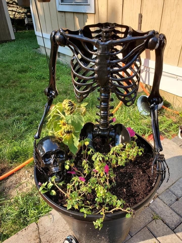 Garden of the Undead Halloween Planter