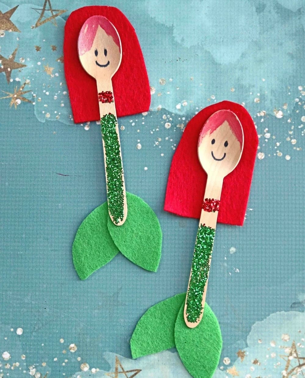 Glittery Mermaid Spoon Puppets