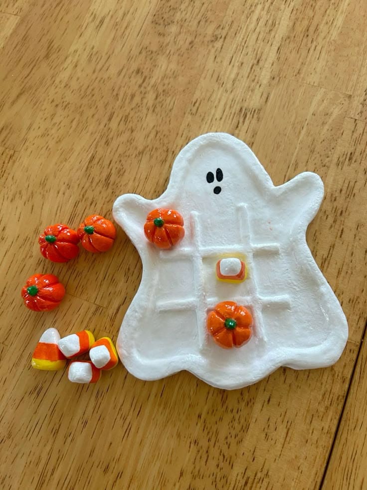 Halloween Ghost Tic-Tac-Toe Game