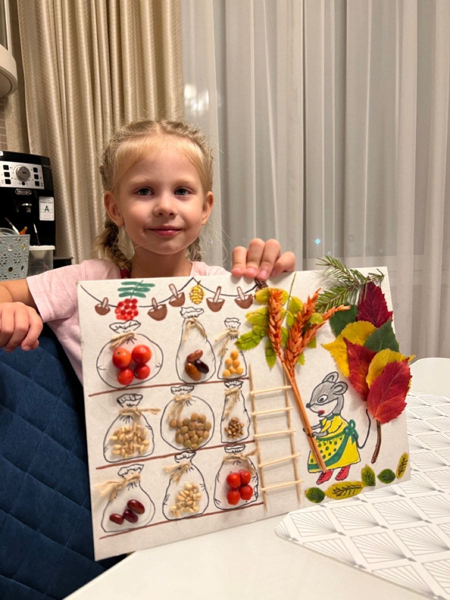 Harvest Storage Board With Leafy Mouse Friend