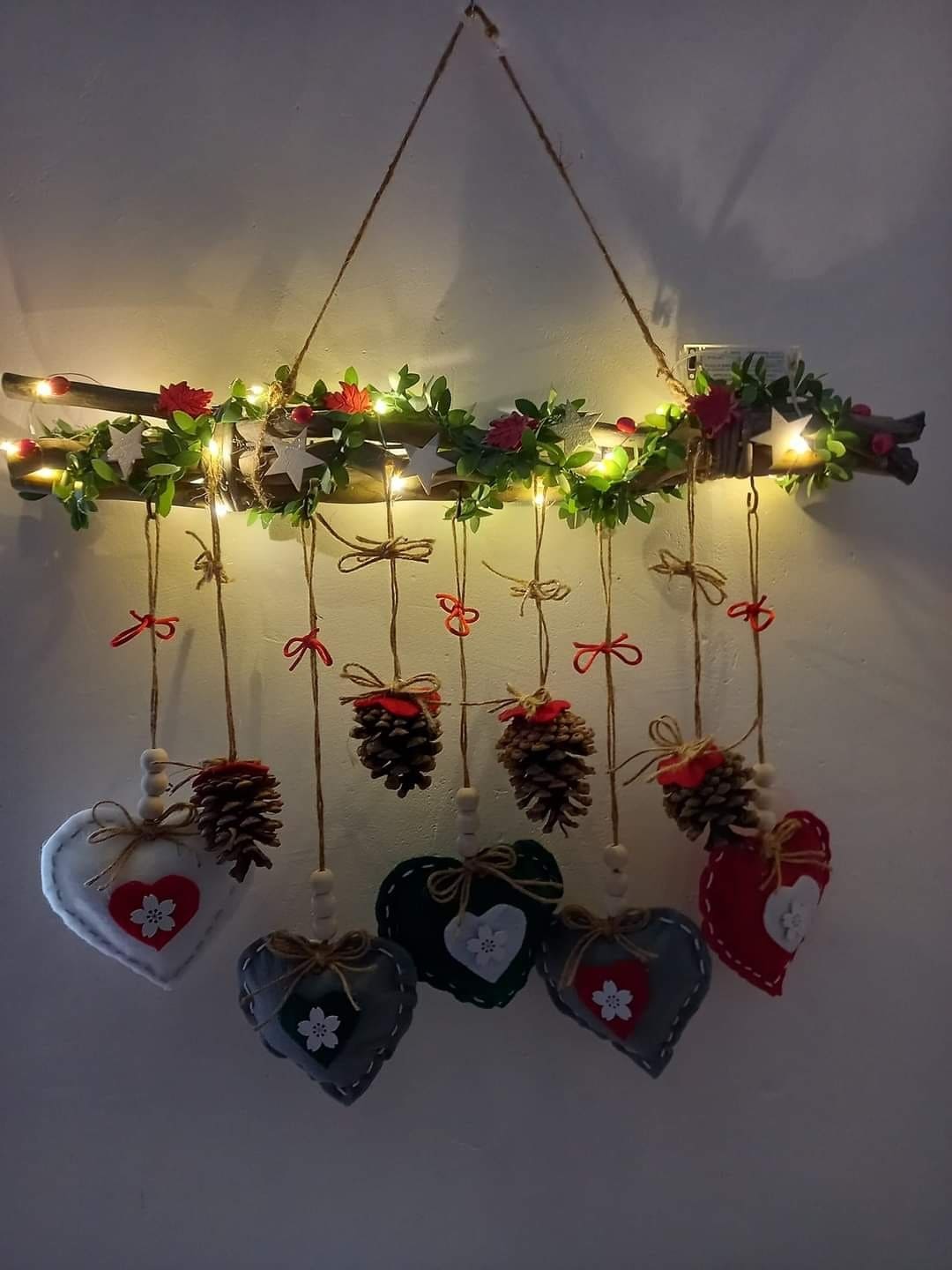 Heart and Pinecone Garland Wall Hanging