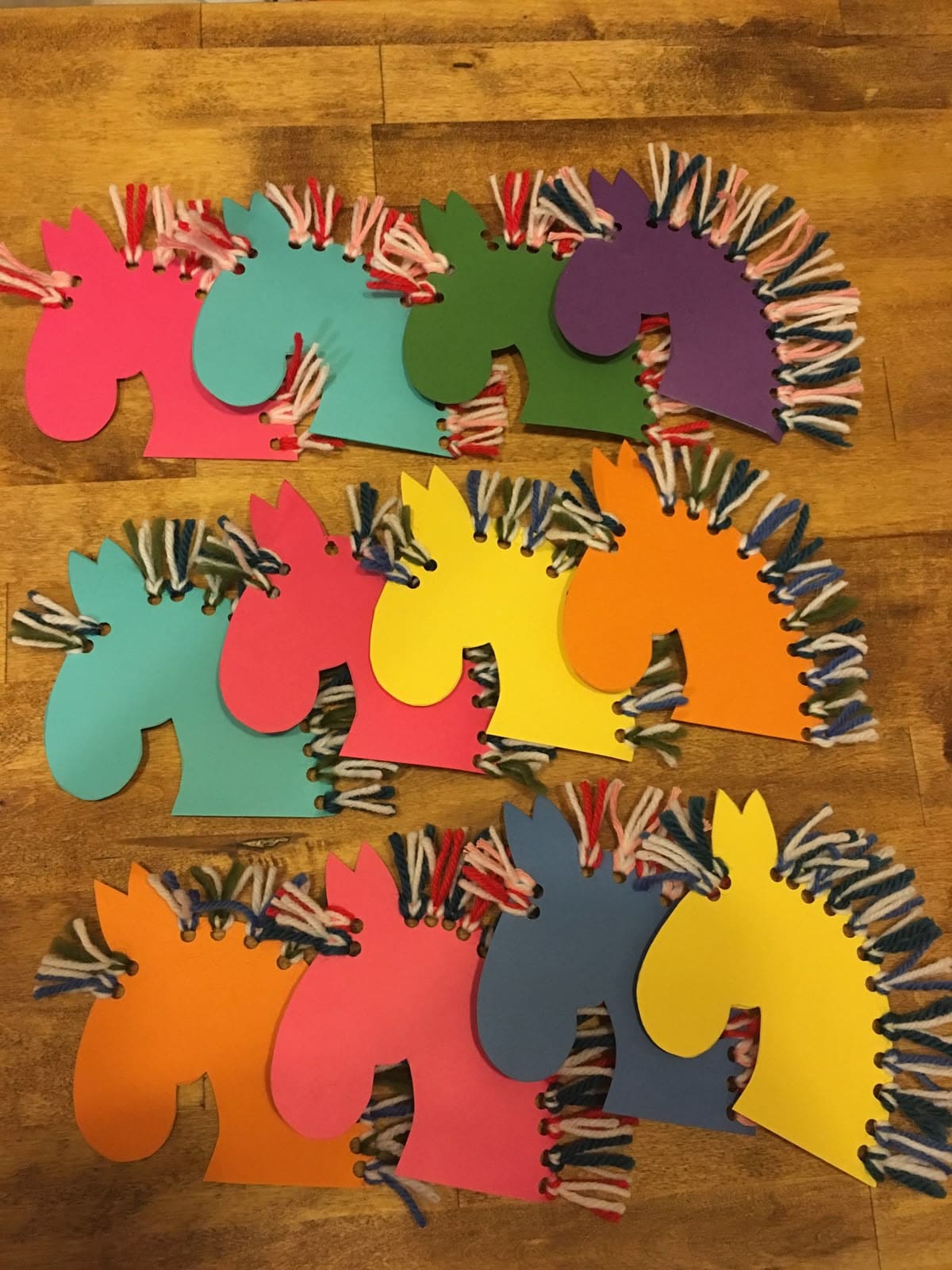 Laced Yarn Mane Horses