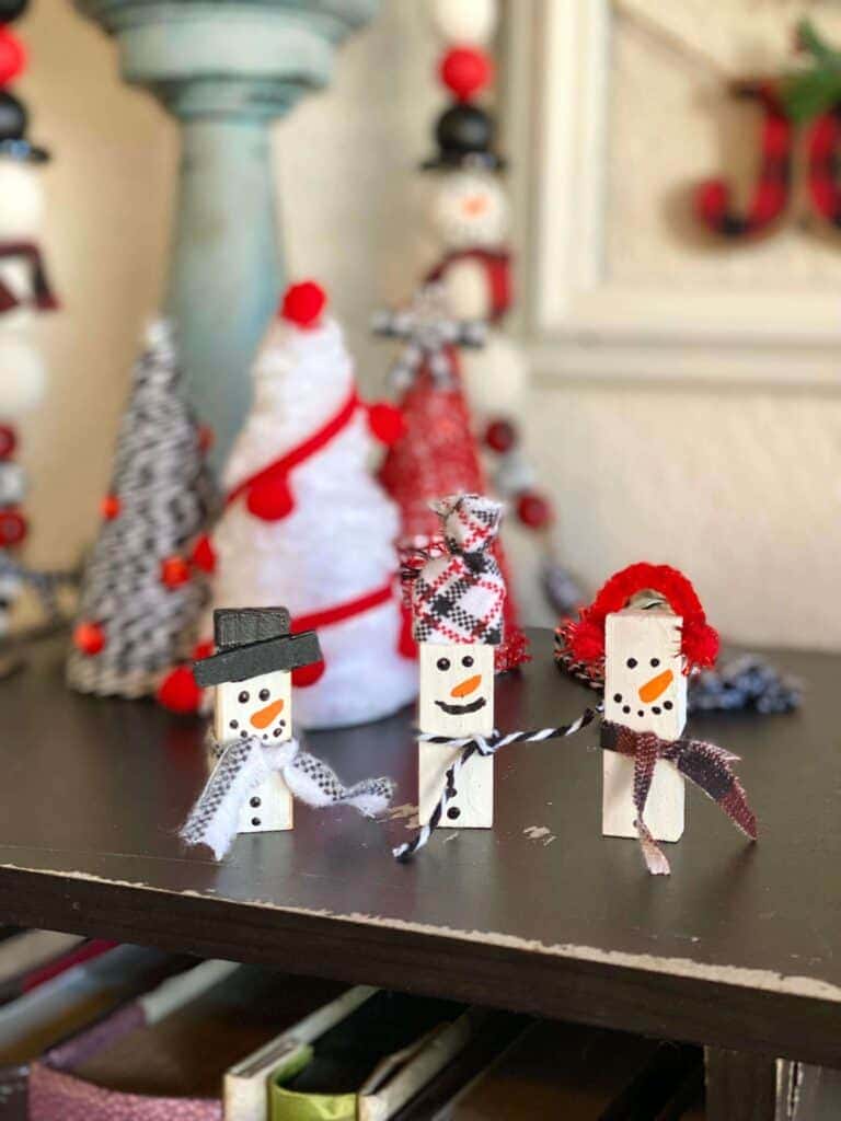 Mini Jenga Snowmen