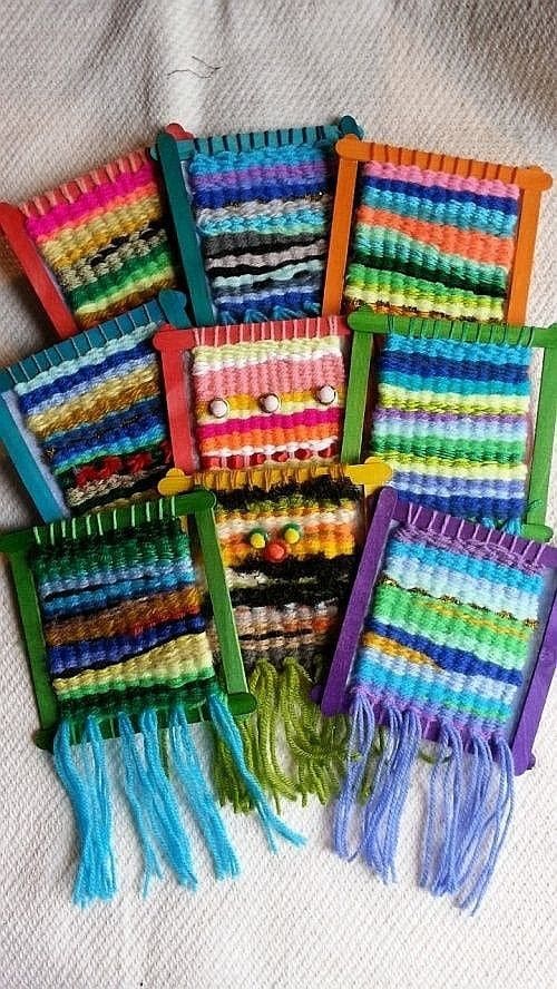 Mini Popsicle Stick Weaving Looms