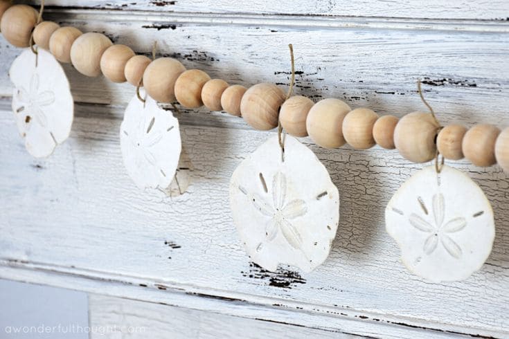 22 Elegant Sand Dollar DIYs to Infuse Your Space With Seaside Vibes