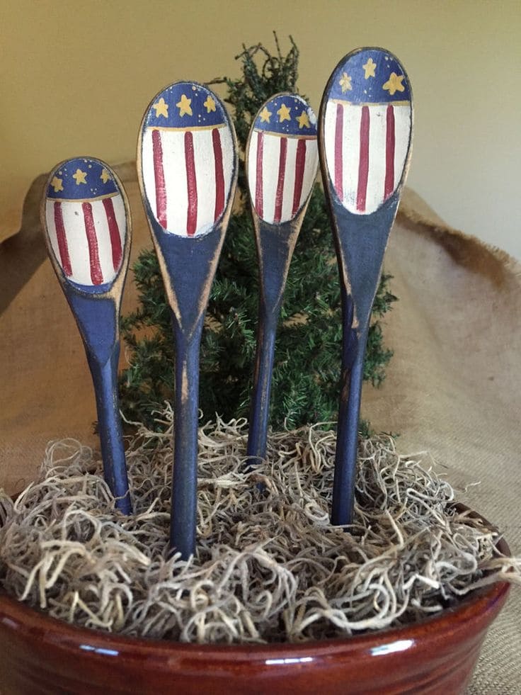 Rustic Patriotic Wooden Spoon Flags