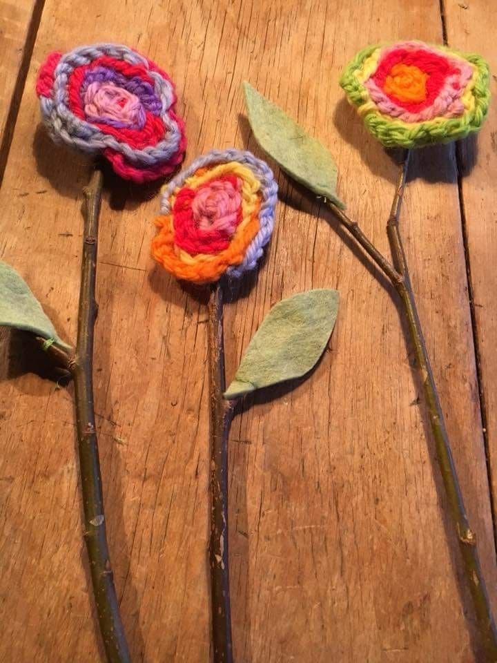 Rustic Yarn Bloom Stems