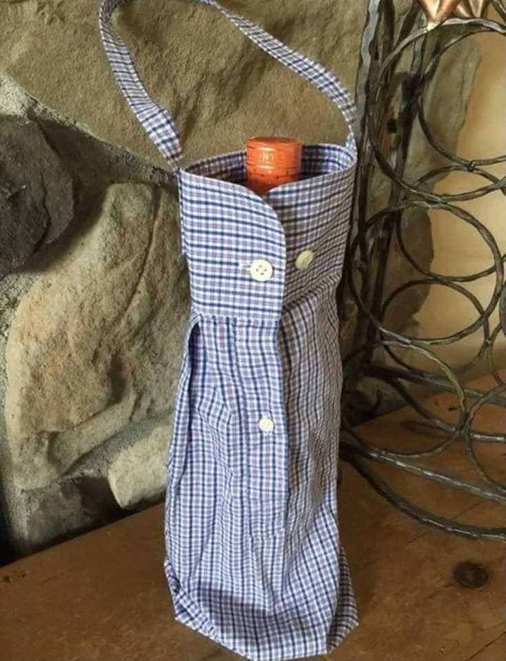 Shirt Sleeve Wine Bottle Gift Bag
