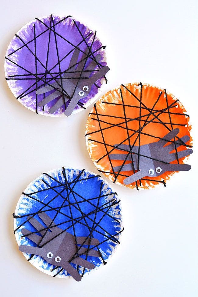 Spiderweb Yarn Plates