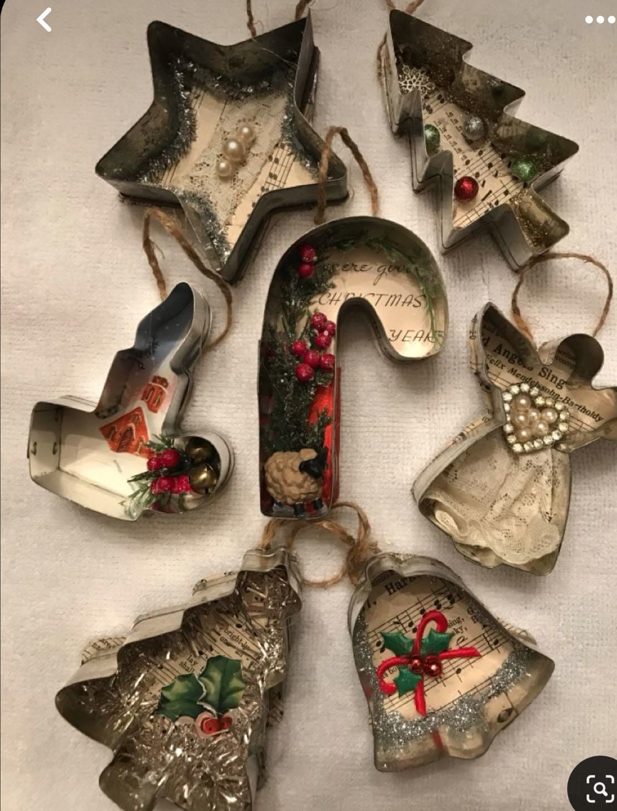 20 Easy and Delightful Cookie Cutter Crafts for Christmas Decor & Gifts