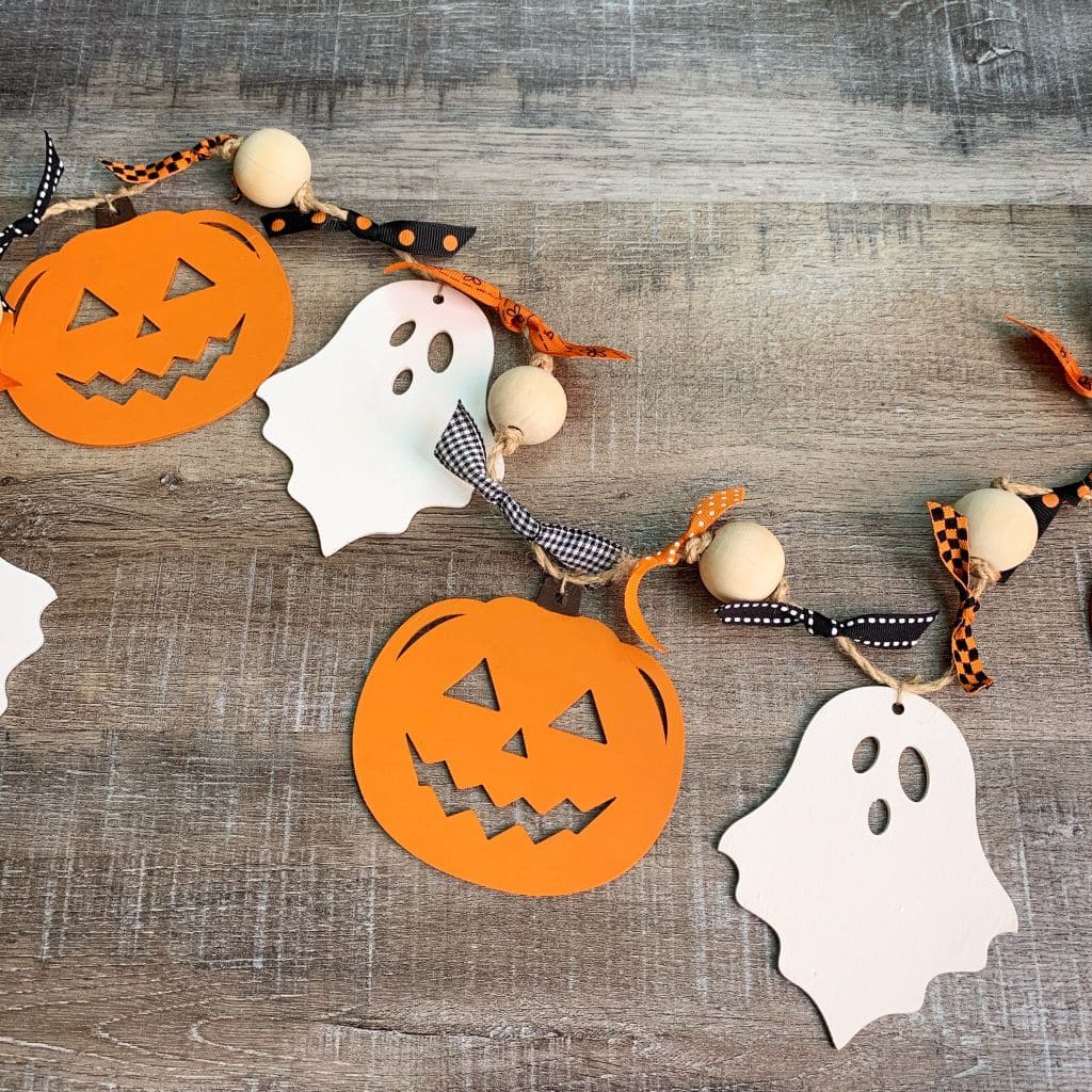 Wooden Ghost and Pumpkin Garland with Ribbon Ties