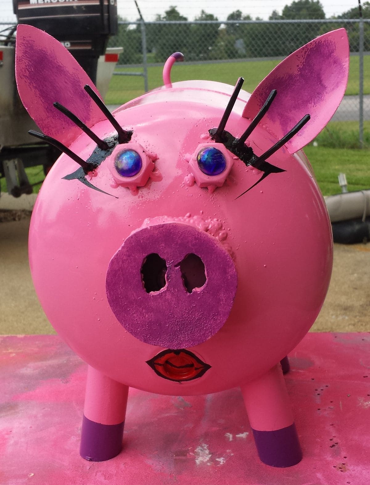 Adorable Pink Pig Propane Tank
