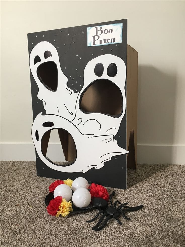 Boo Pitch Ghost Ball Toss
