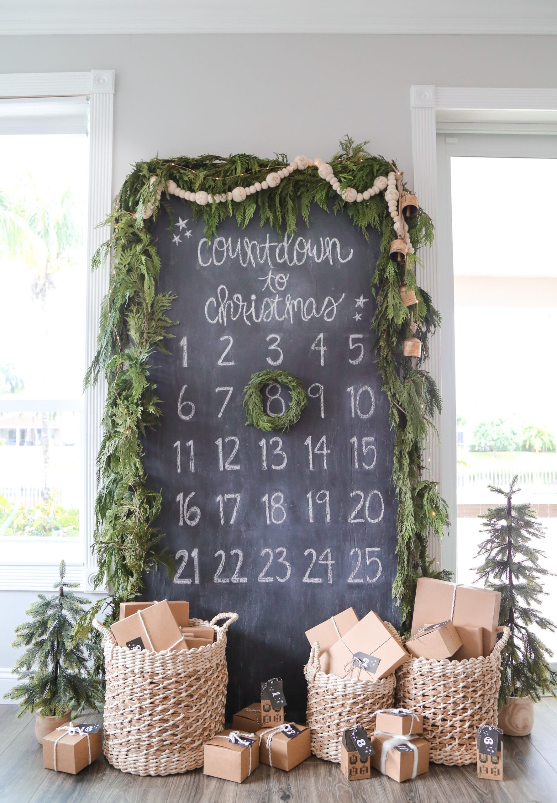Chalkboard Wall Countdown with Wreath Marker