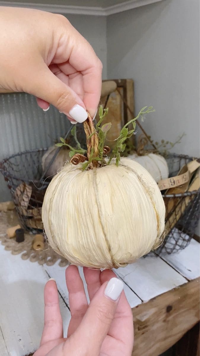 Corn Husk Pumpkins with Twine Stems