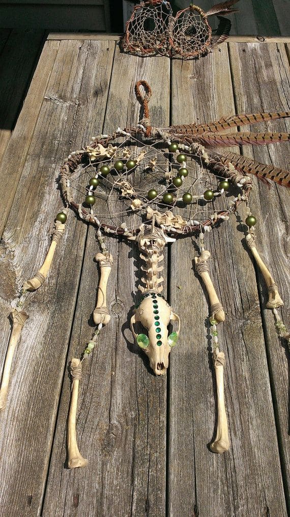 23 Handmade Halloween Wind Chimes That Will Give Your Door a Chilling Welcome