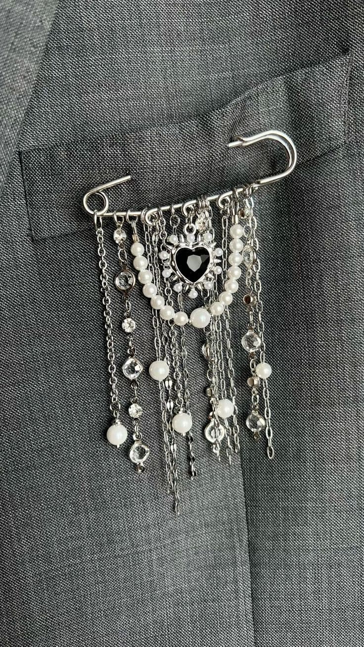 Elegant Heart Charm Safety Pin Brooch