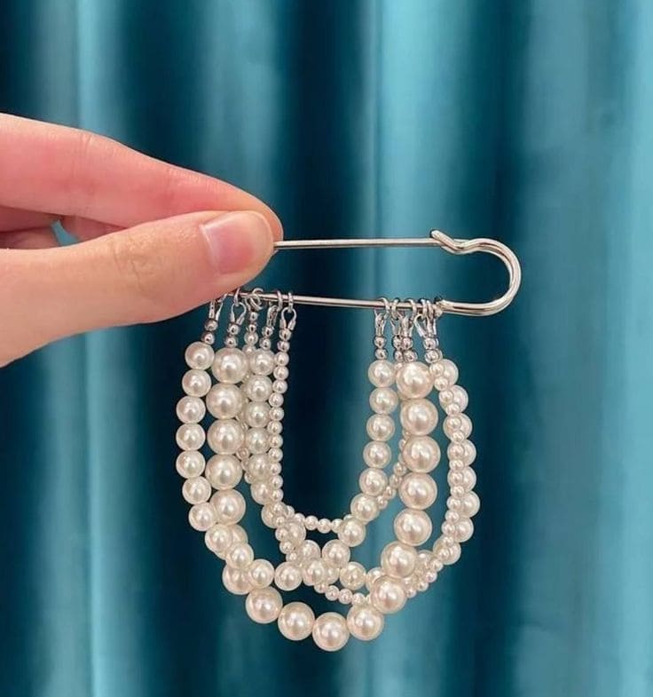 Elegant Pearl Safety Pin Brooch