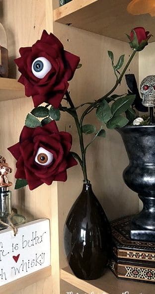 Eyeball Roses