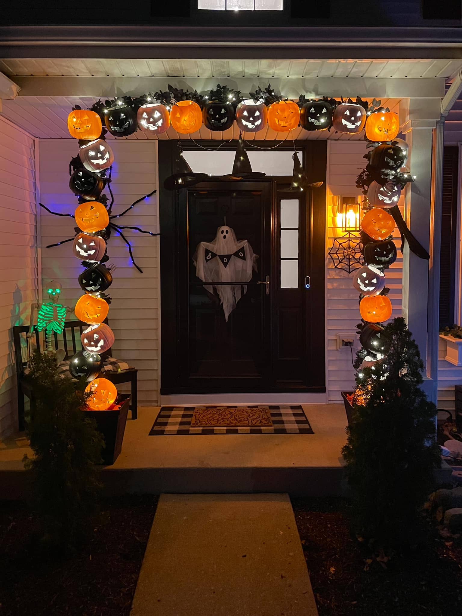 Glowing Pumpkin Archway