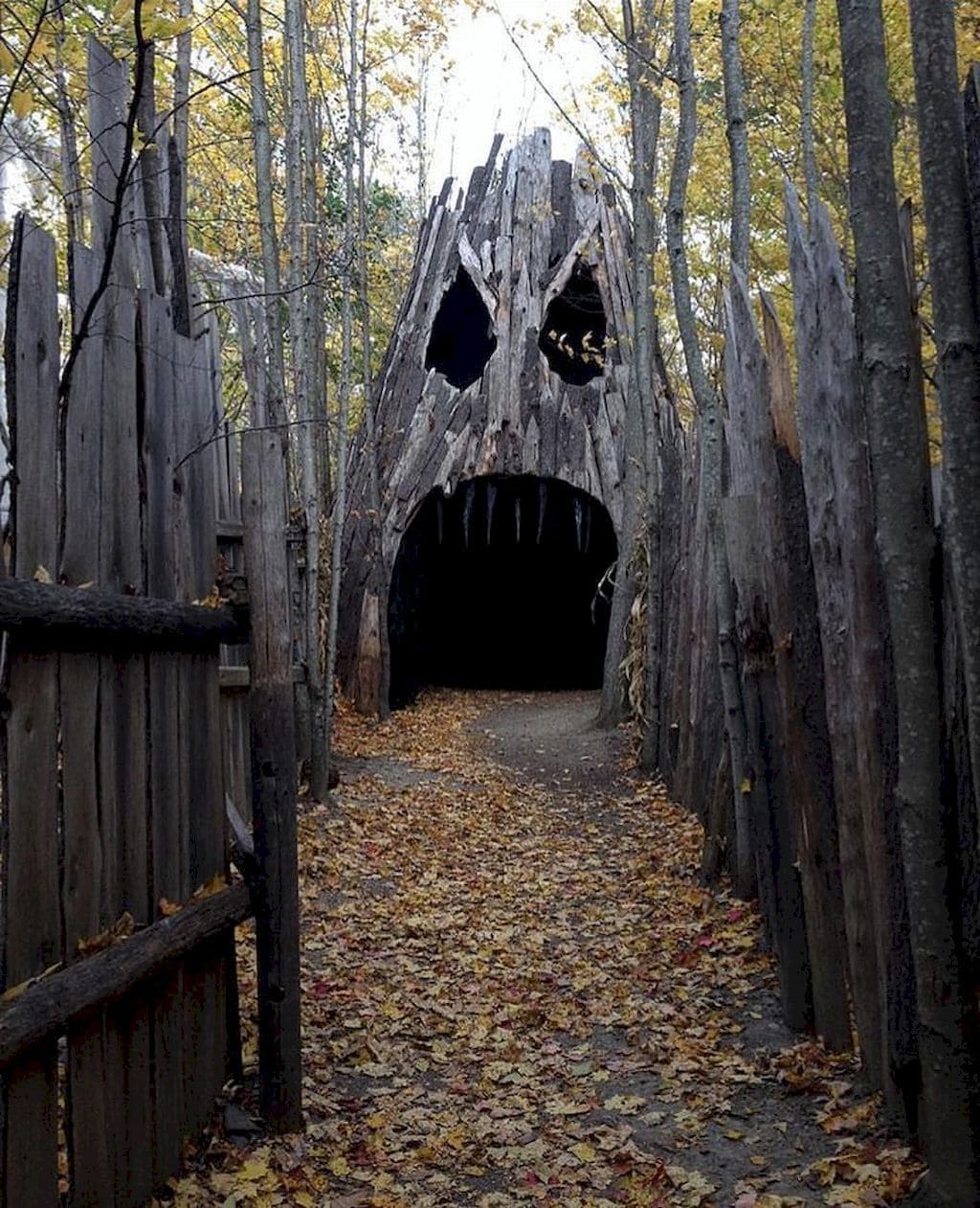 Haunted Wooden Jack-O’-Lantern Tunnel