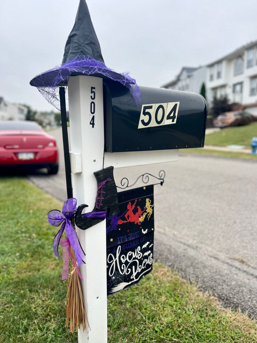Hocus Pocus Halloween Mailbox Decor