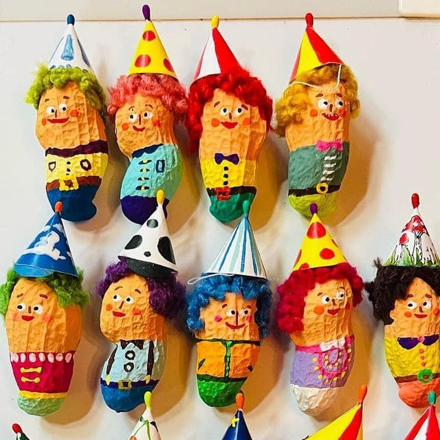 Peanut Shell Clown Decorations