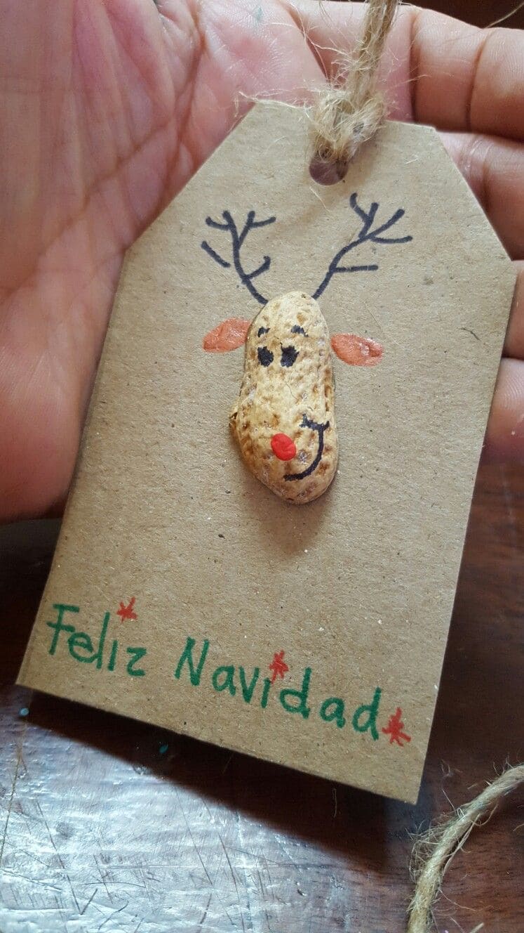 Peanut Shell Reindeer Gift Tags