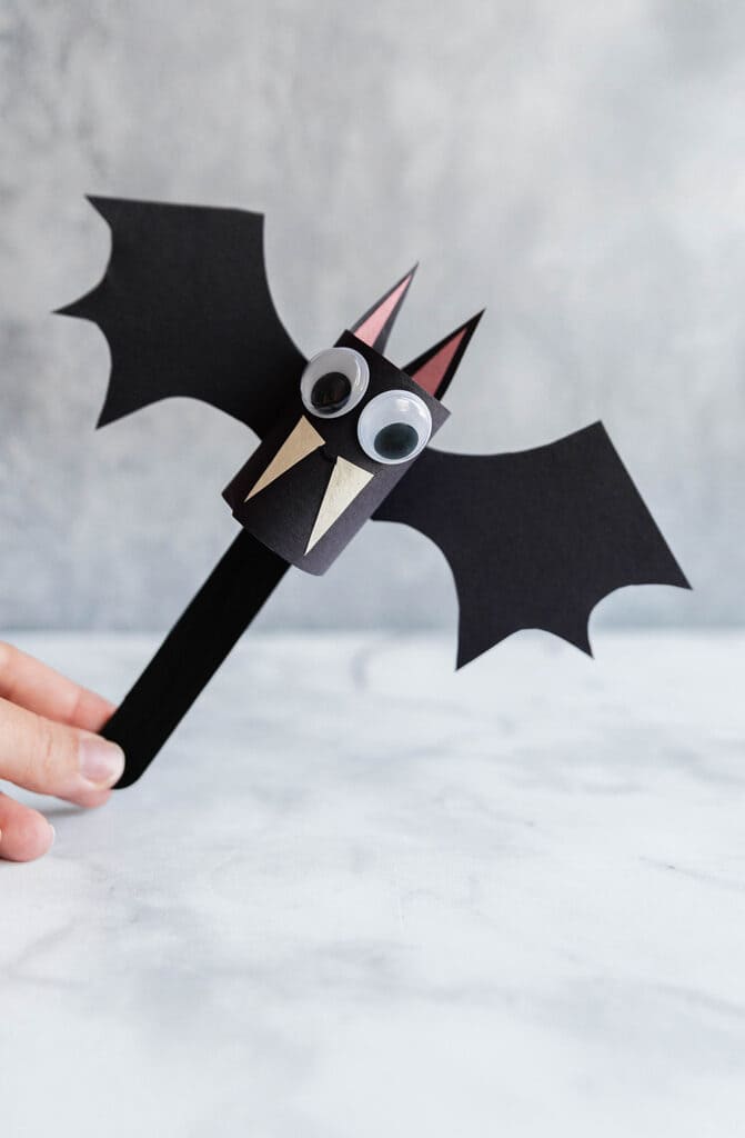 Popsicle Stick Bat Puppet