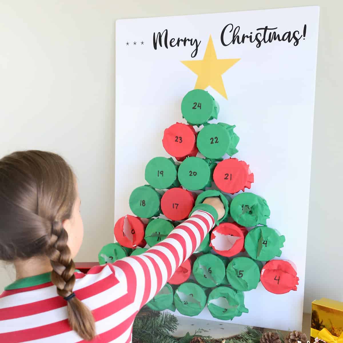 Punch-Out Christmas Tree Advent Calendar